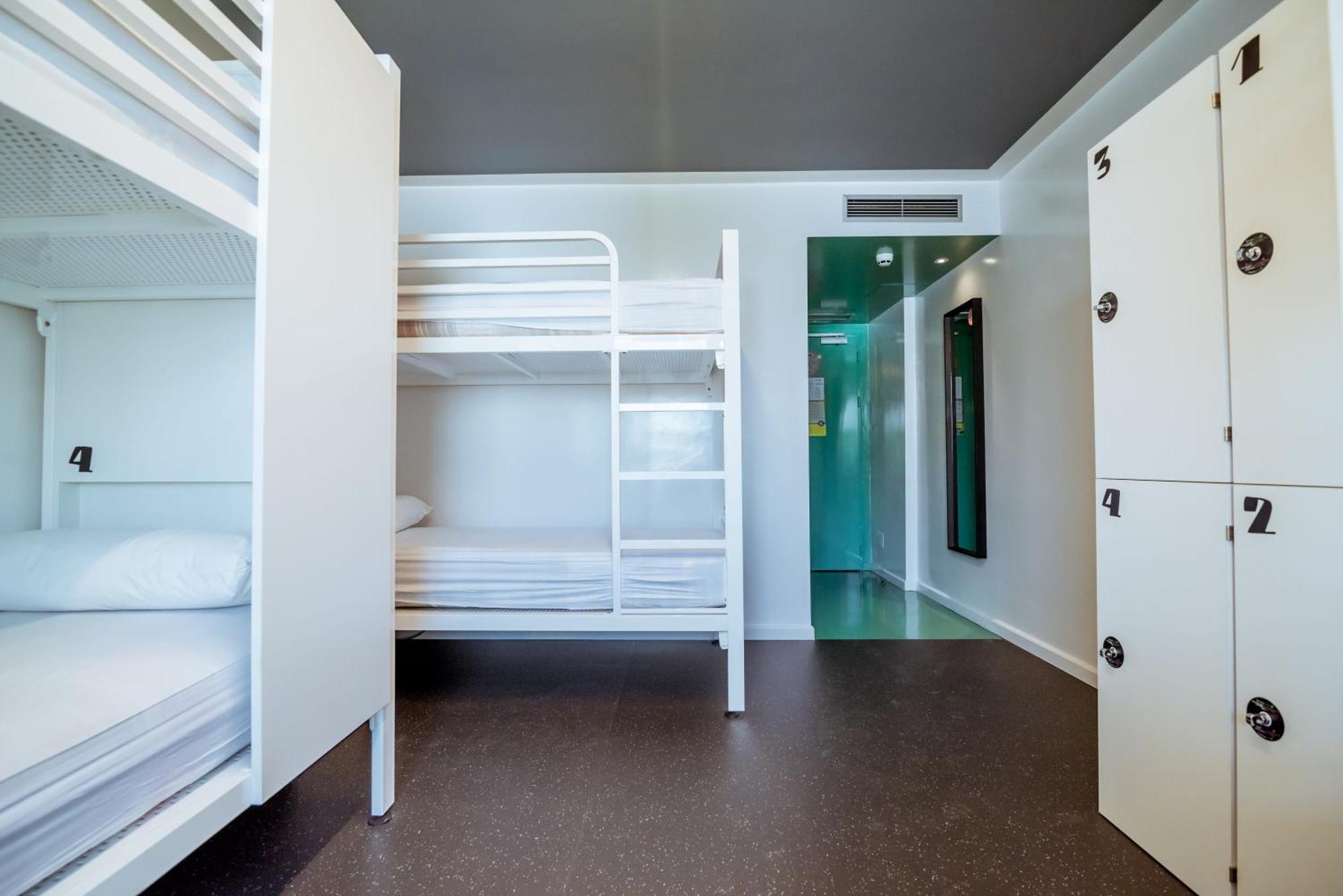 Albergue Amistat Island Hostel Ibiza - Albergue Juvenil San Antonio (Ibiza)